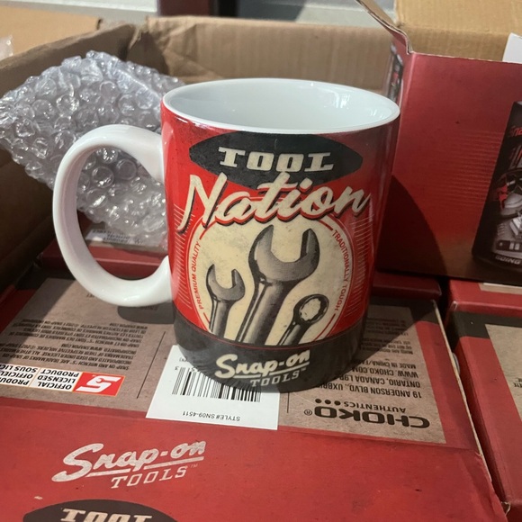 Snap On Tools 2 pk Ceramic Collector Edition Mugs - Picture 5 of 8